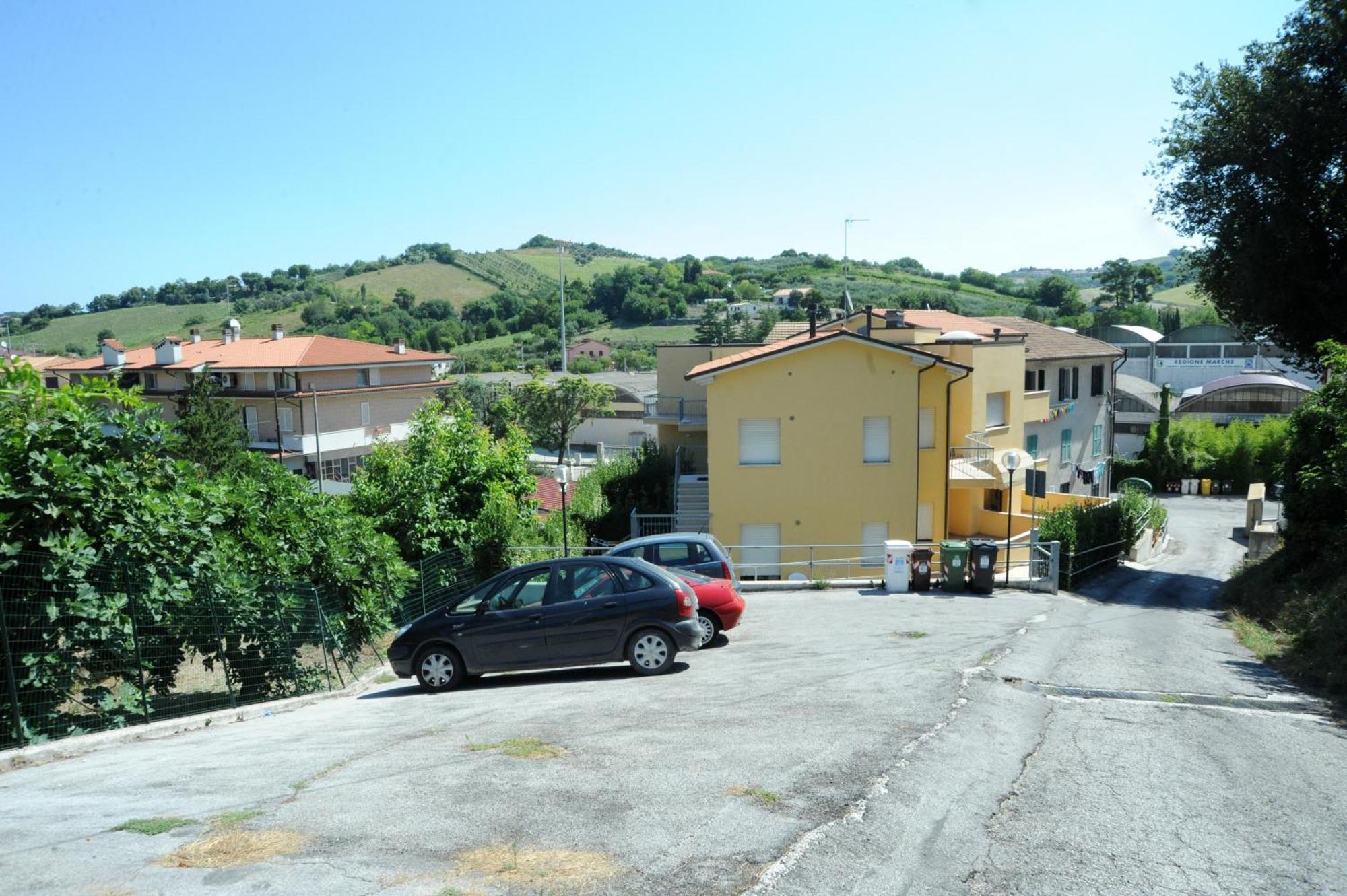 Residence Sole Del Conero Ancona Exterior foto